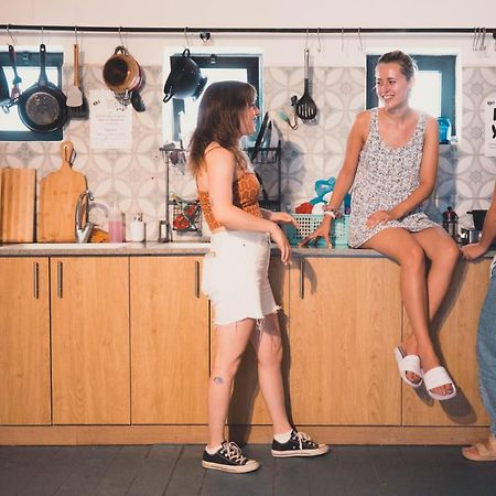 180 Boutique Hostel เทลอาวีฟ ภายนอก รูปภาพ